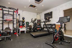 Photo 16- click for photo gallery